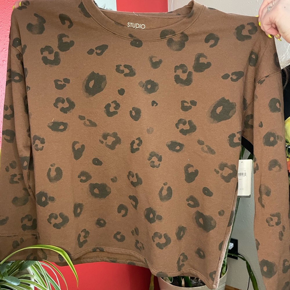 Cheetah sweater